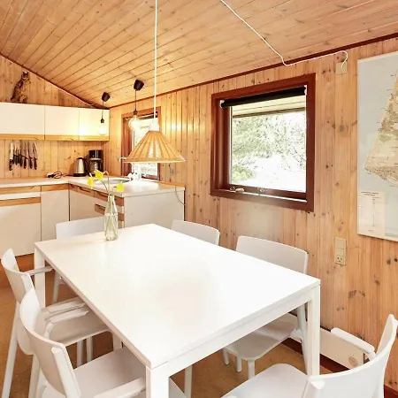 6 Person Holiday In Oksb L Holiday home Mosevra